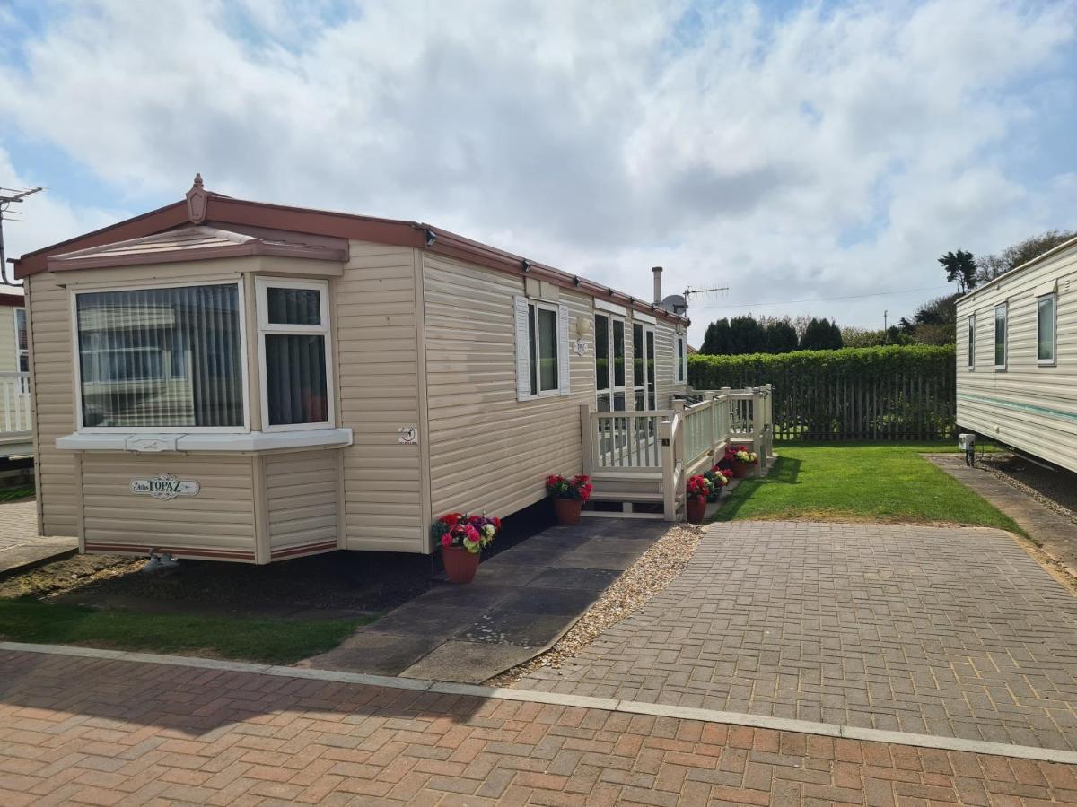 6 Berth On Seaview Hotel Ingoldmells Exterior photo